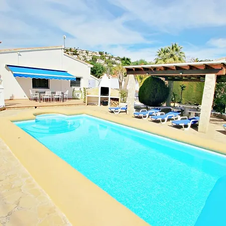 Villa Kathrin - Beautiful Little House In Pretty Grounds With Lovely Views In *